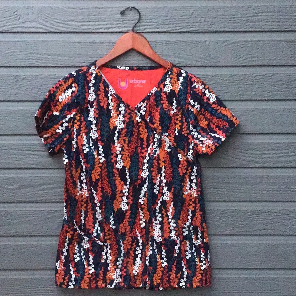 URBANE brand premium scrub top, like new. Size XS